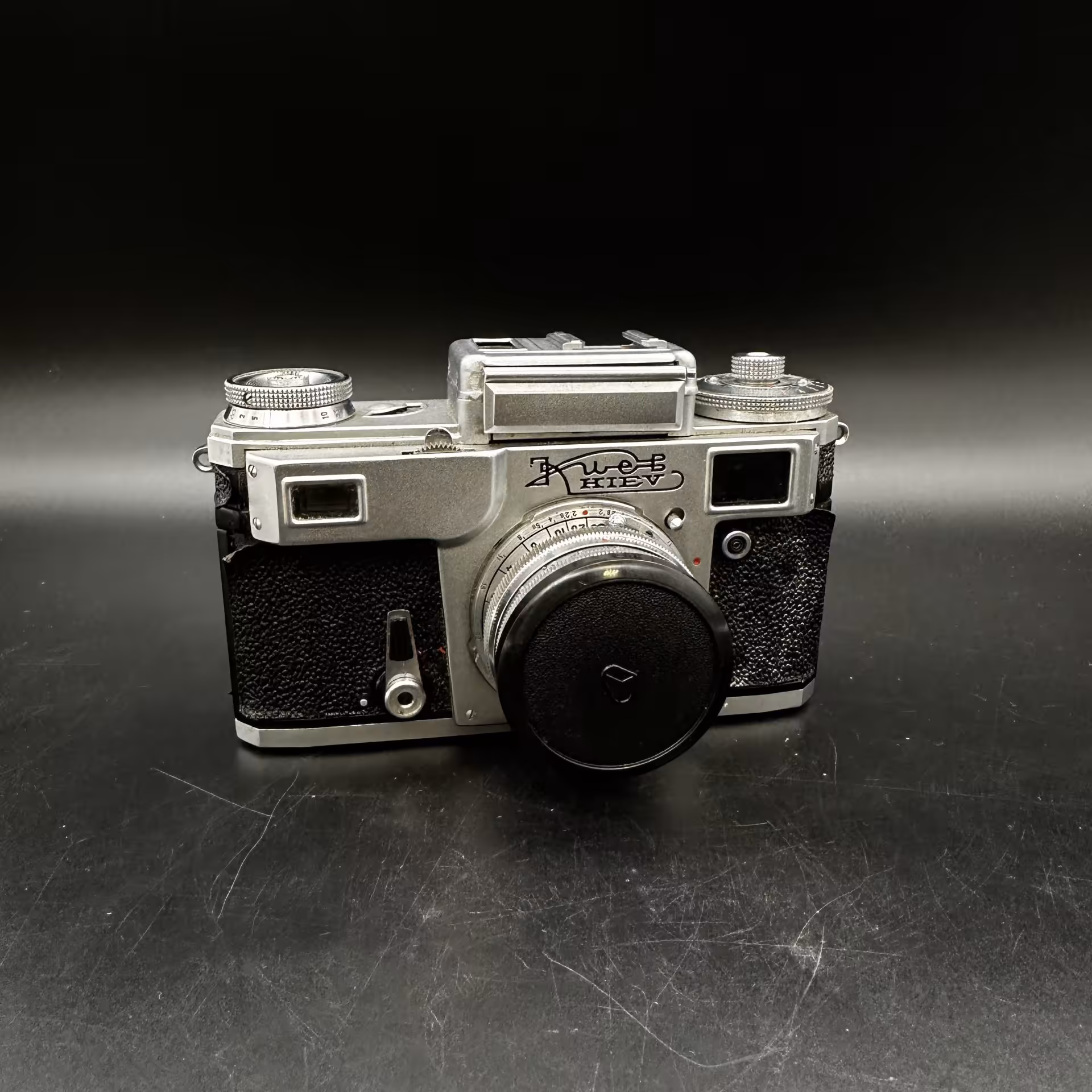 Фотоаппарат не рабочий "Киев-4" с объективом "Юпитер-8М", Киевский завод «Арсенал»