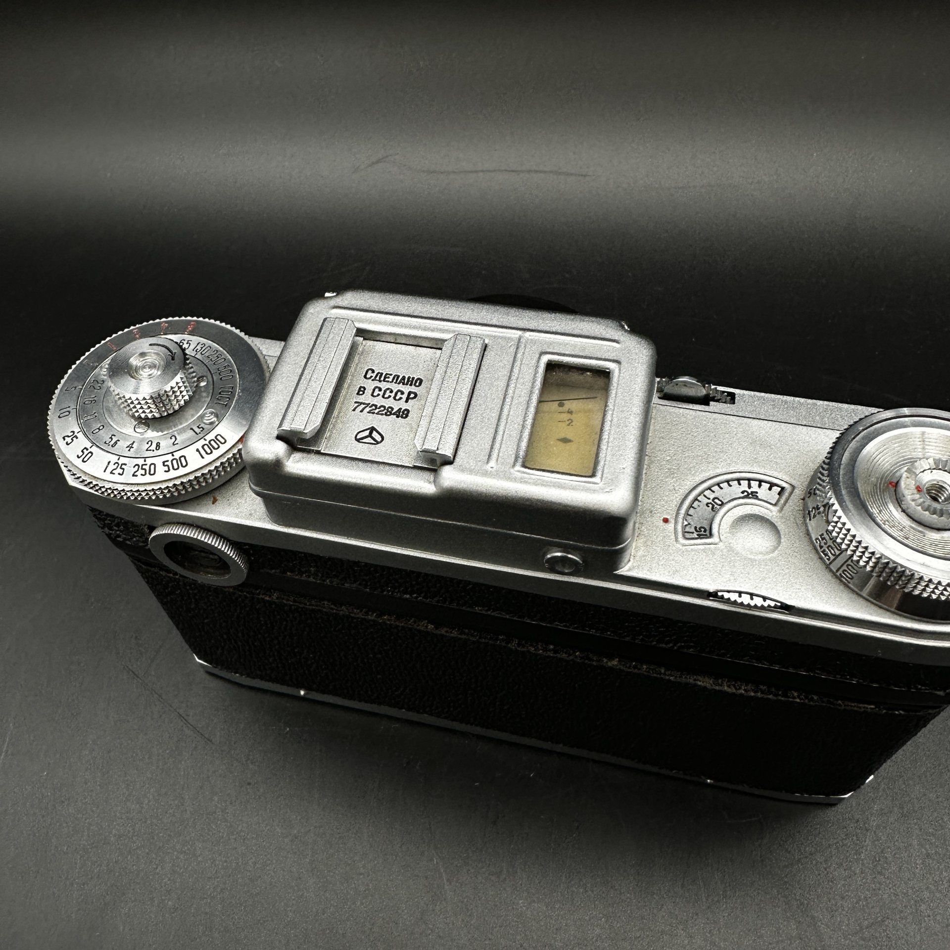 Фотоаппарат не рабочий "Киев-4" с объективом "Юпитер-8М", Киевский завод «Арсенал»