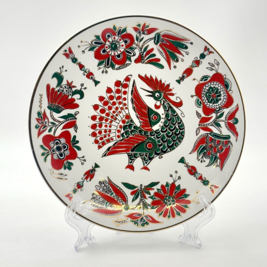 Тарелка настенная "Красная птица", художник А.В. Воробьевский, фарфор, деколь, золочение, Ленинградский фарфоровый завод (ЛФЗ), Россия, 1989-2001 гг.