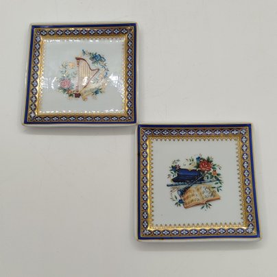 Пара розеток "Музыкальные инструменты", M.A.B.A. Limoges, фарфор, деколь, золочение, Франция, 1960-1980 гг.