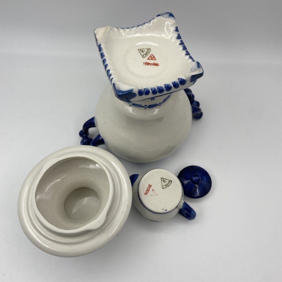 Статуэтка "Самовар с заварочным чайником", фарфор, роспись, Объединение «Гжель», СССР, 1972-1985 гг.