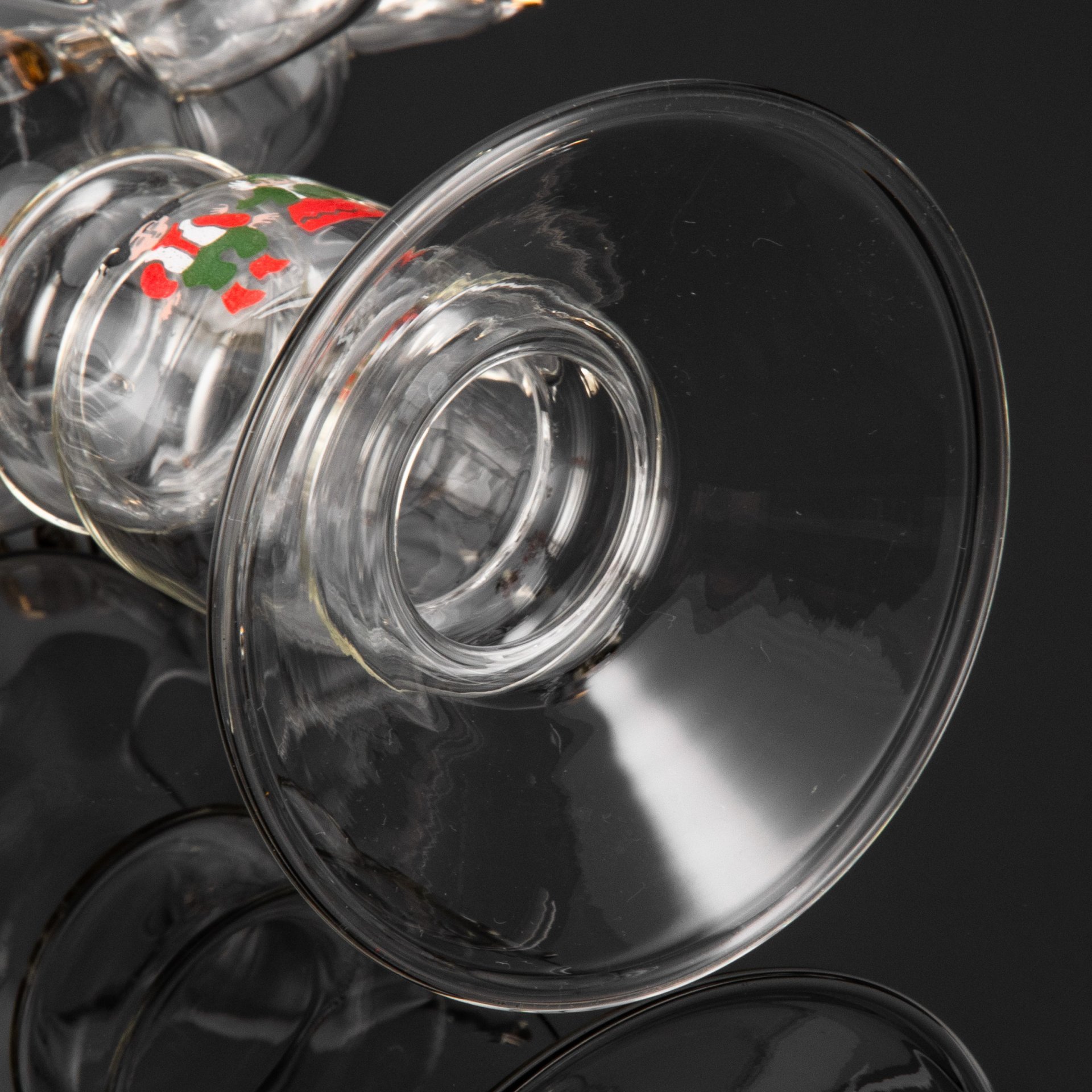 Подсвечник "Конь", автор Маршумова Ирина Михайловна, Калининский стекольный завод (?), стекло, выдувание на горелке, роспись золотом, деколь, СССР, 1970-1980 гг.