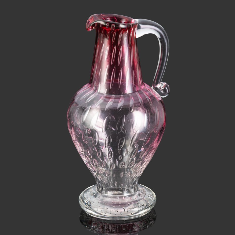 Кувшин для прохладительных напитков с розовым градиентом и эффектом "бульгазе"