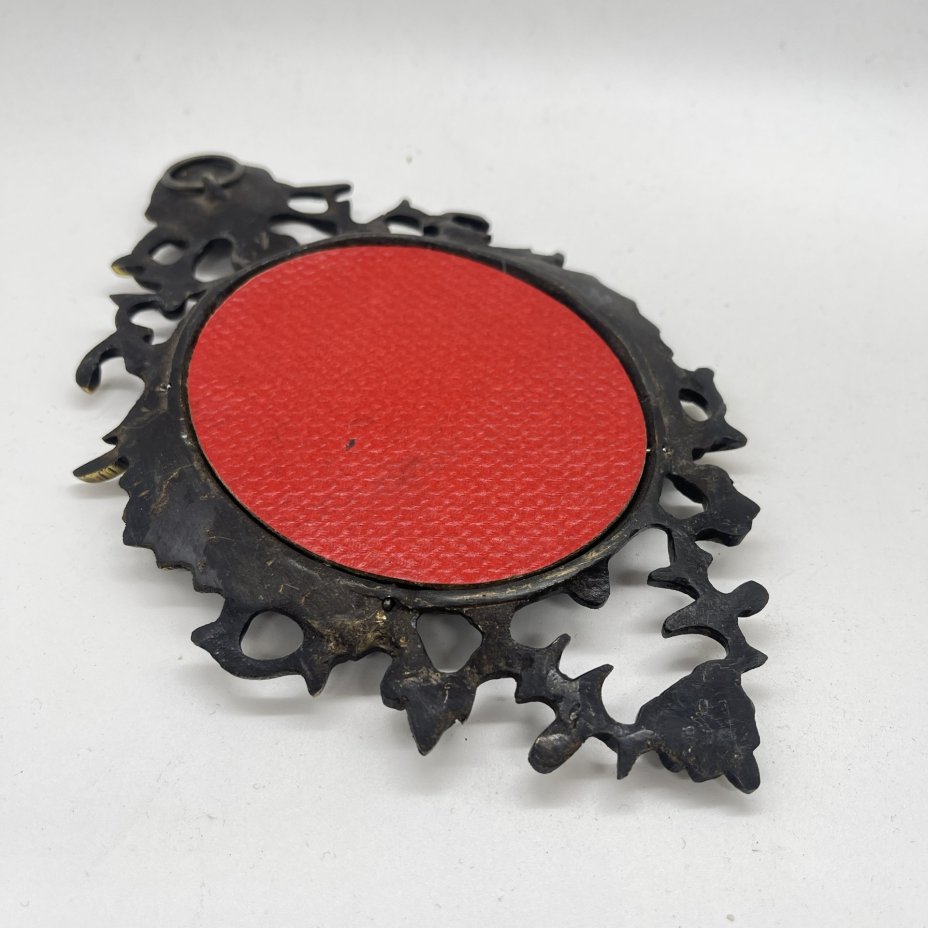 Панно настенное с изображением музицирующих девушек