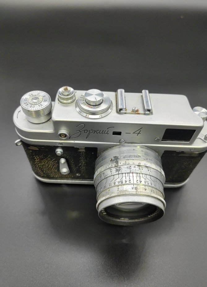 Фотоаппарат "Зоркий-4" с объективом "Юпитер-8" № 6214005 в оригинальной коробке с документами, металл, стекло, картон, Красногорский механический завод (КМЗ), СССР, 1962 г.