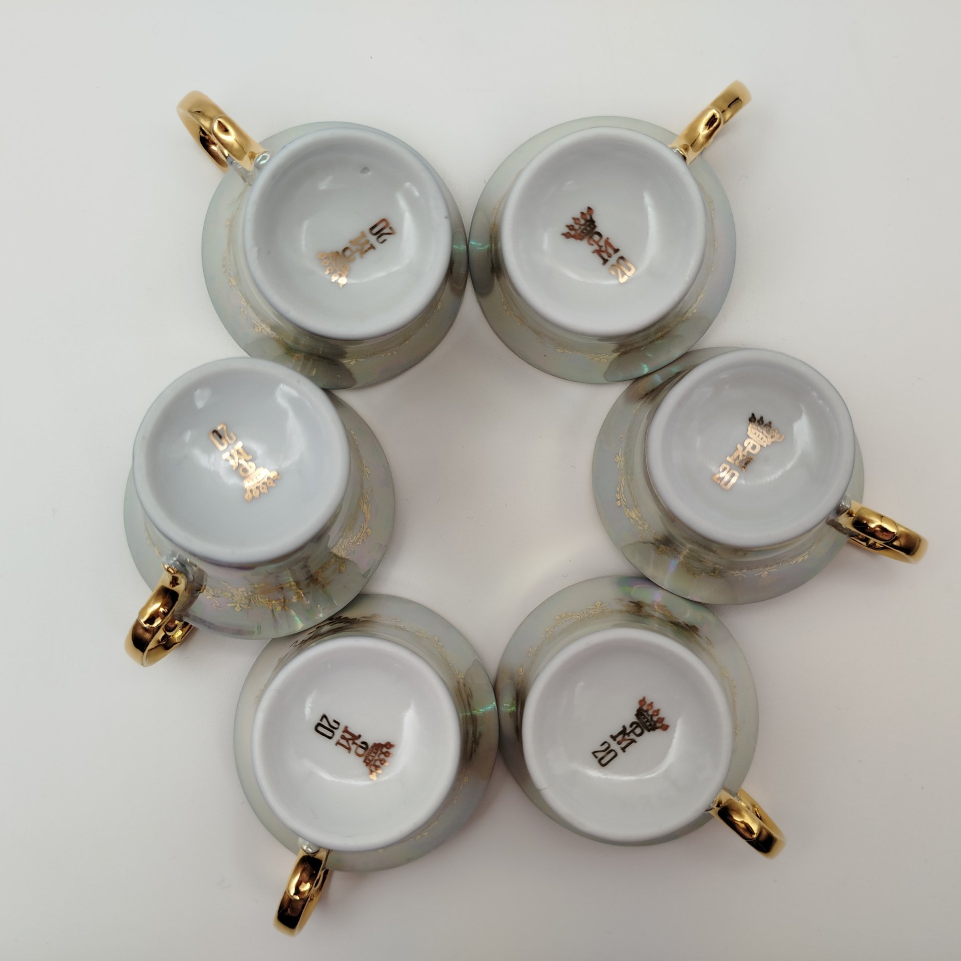 Набор кофейных пар с растительным декором золотого цвета и кобальтовым кантом на 6 персон, фарфор, люстр, золочение, Martinroda Friedrich Eger & Co. (PM), Германия, 1960-1980 гг.