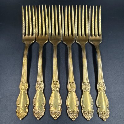 Набор из шести обеденных вилок "Серебряная роза", мНЦ (медь-никель-цинк), золочение, Кольчугинский завод цветных металлов, СССР, 1970-1990 гг.
