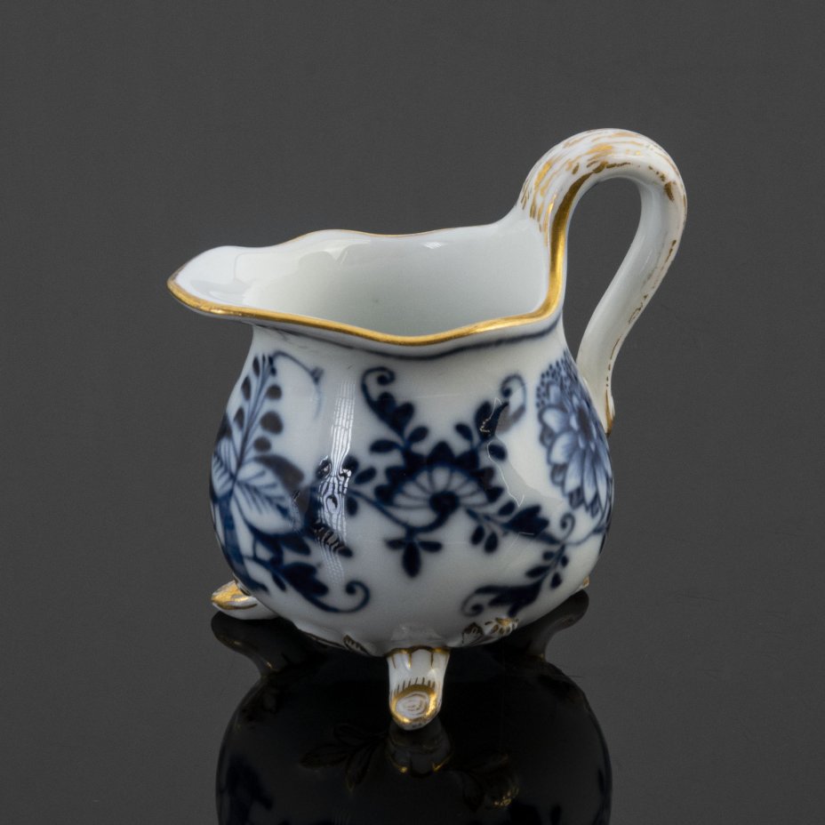 Сливочник "Луковый узор" ("Цвибельмустер"), Meissen (Мейсенский фарфор)