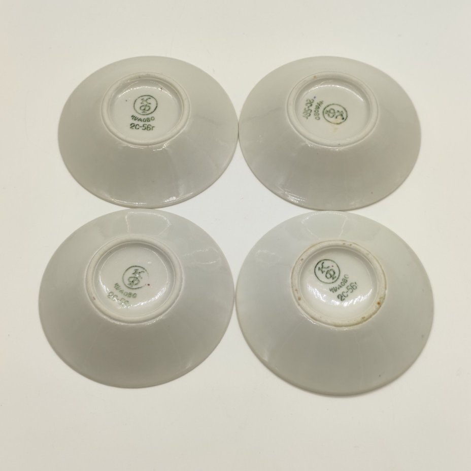 Набор из 4-х розеток с цветочным декором, фарфор, деколь, золочение, Завод «Красный фарфорист» (Чудово, Грузинская фарфорово-фаянсовая фабрика), СССР, 1956 г.