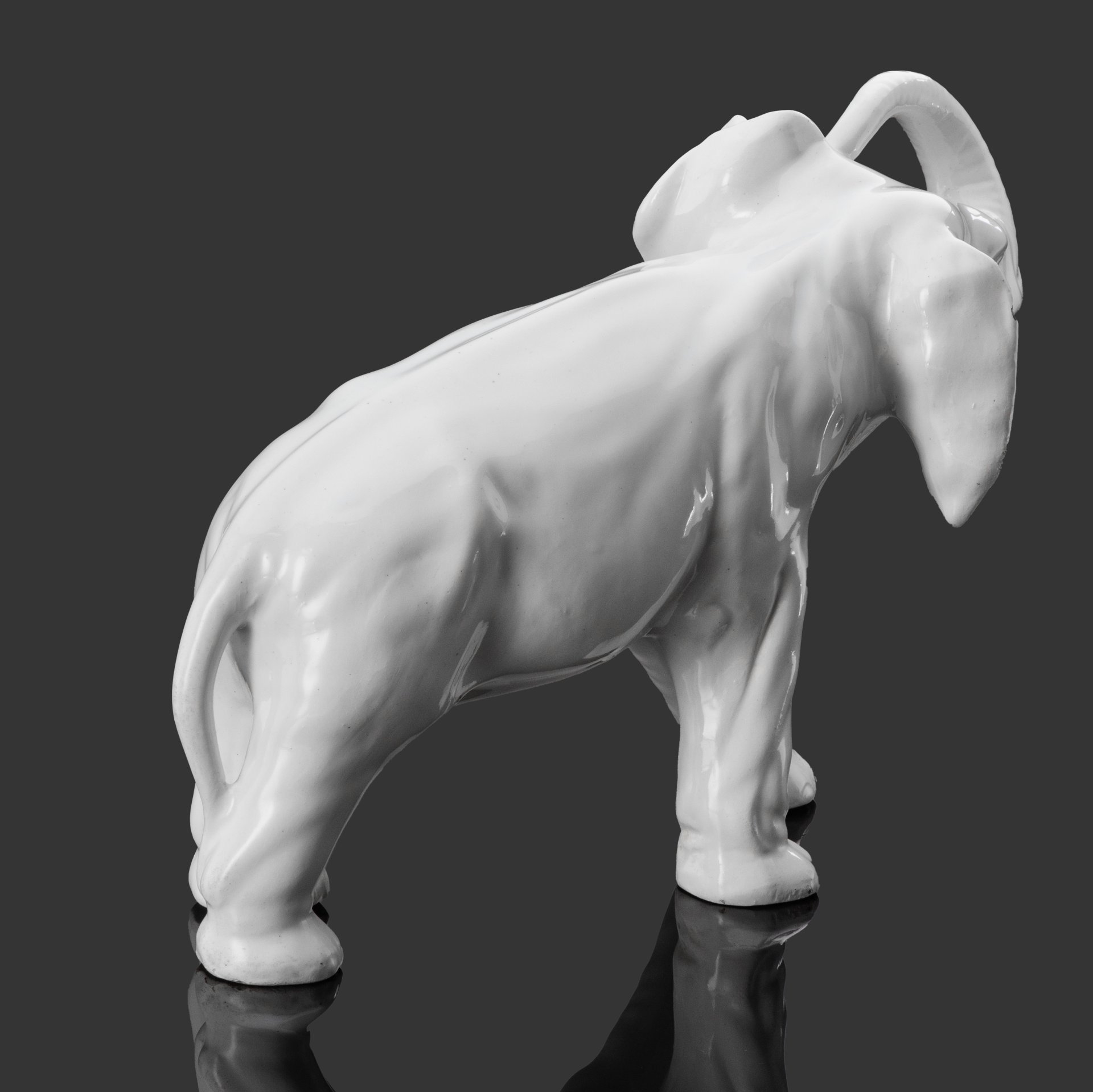 Статуэтка "Слон" (большая), фаянс, СССР, 1940-1970 гг.