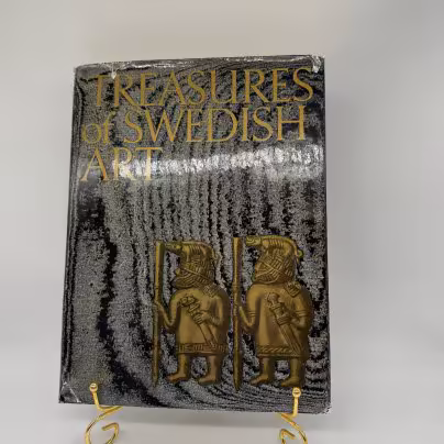 Книга "Treasures of Swedish Art" на английском языке
