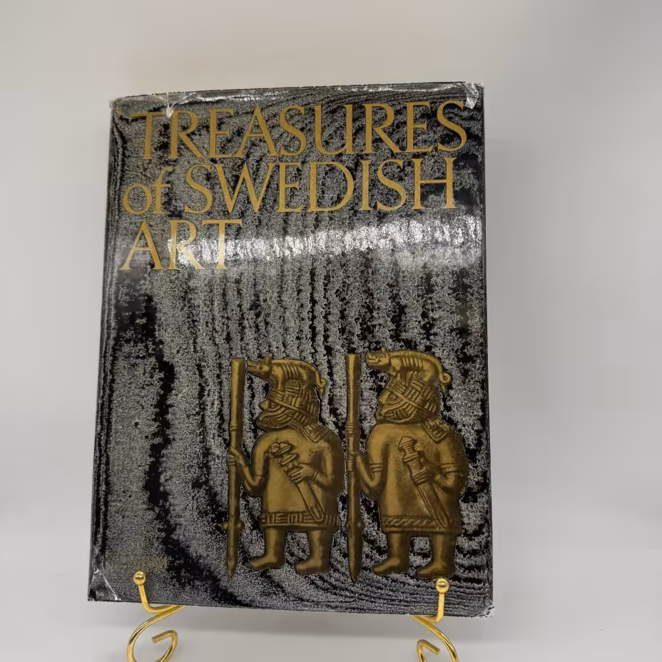 Книга "Treasures of Swedish Art" на английском языке