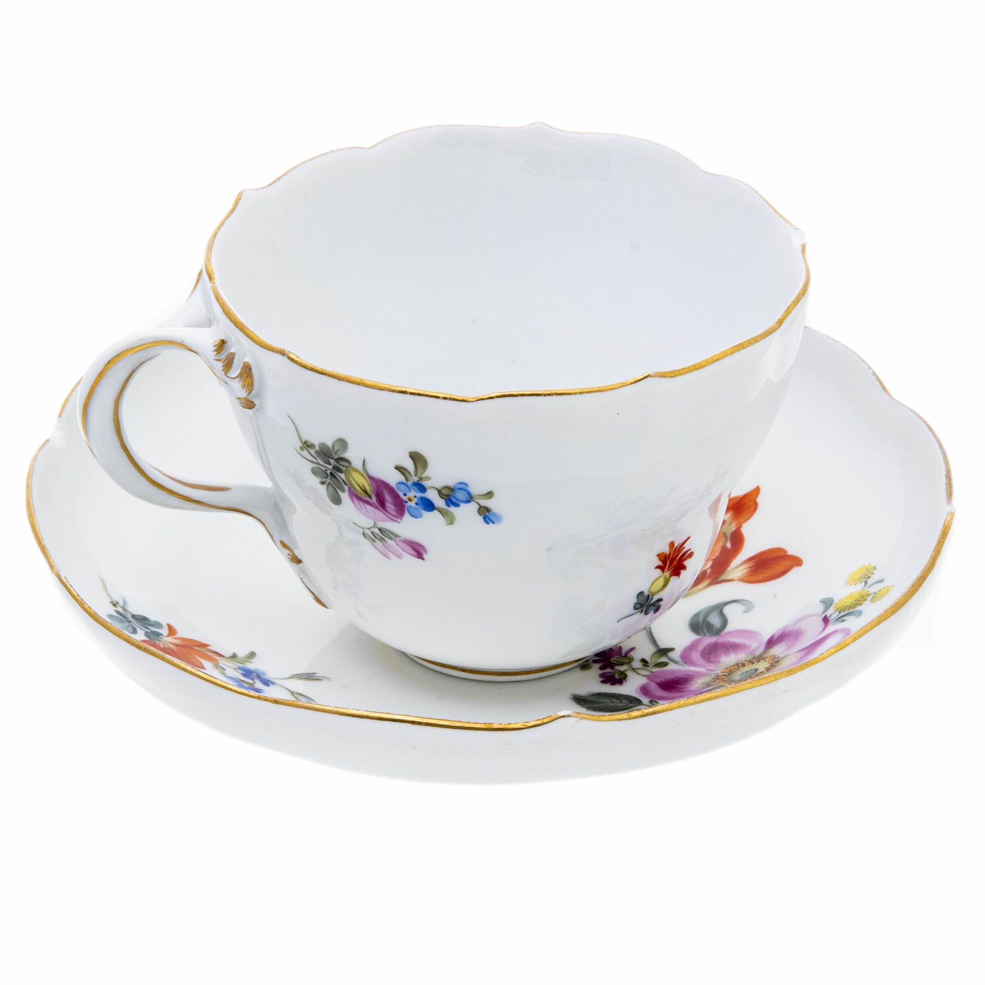 Пара чайная с цветочным декором, фарфор, роспись, золочение, "Meissen porcelain manufactory" (Мейсен), Германия, 1948 г., Meissen (Мейсенский фарфор)