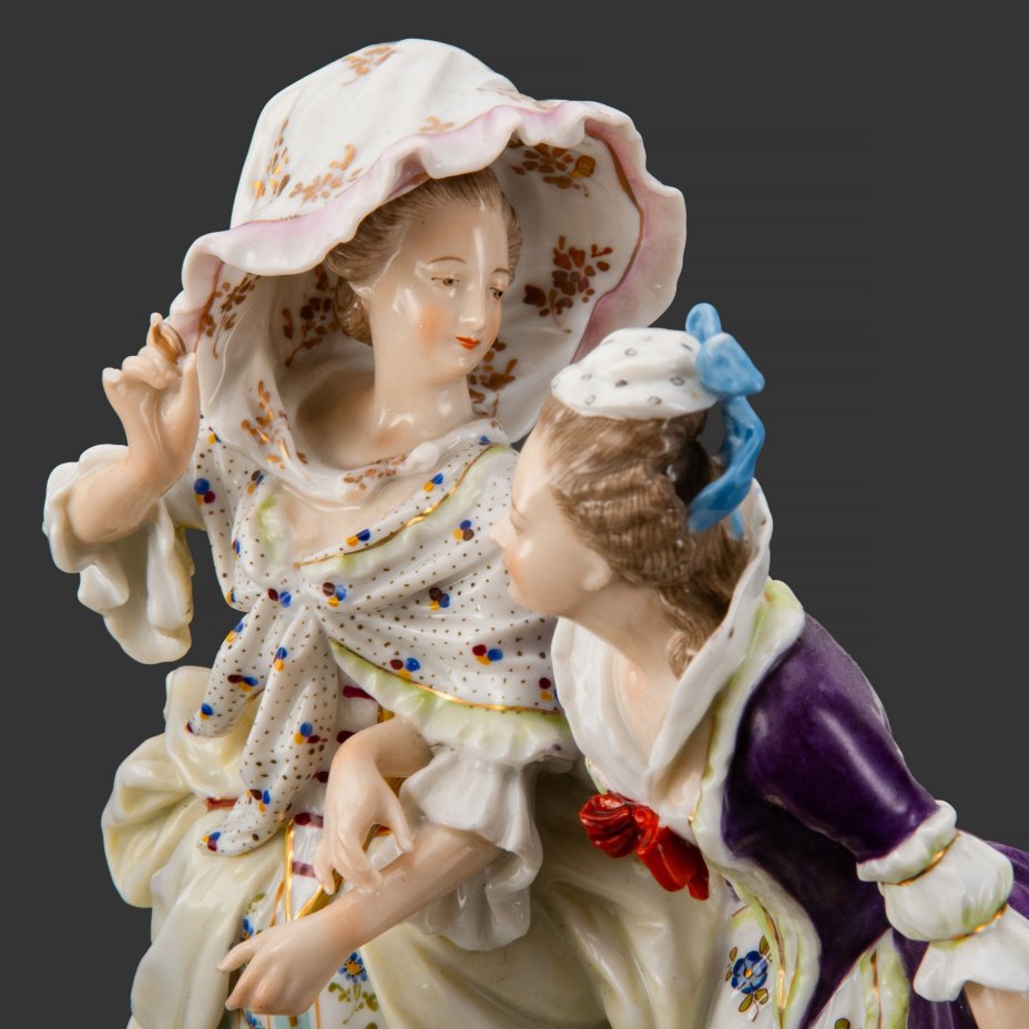 Статуэтка "Сплетницы", фарфор, роспись, золочение, Carl Thieme, Германия, 1900-1930 гг.
