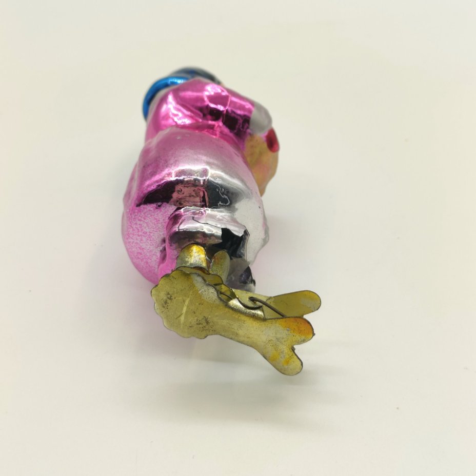 Ёлочная игрушка "Даренка" из сказки П.П. Бажова "Серебряное копытце", стекло, роспись, металл, Завод стеклянных ёлочных украшений и оптических изделий, г. Москва, СССР, 1950-1960 гг.