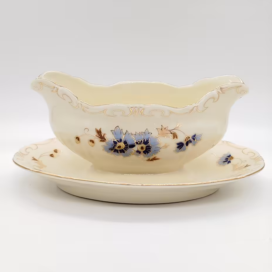 Соусник цвета слоновой кости (айвори) из сервиза "Cornflower" ("Василек"), Zsolnay