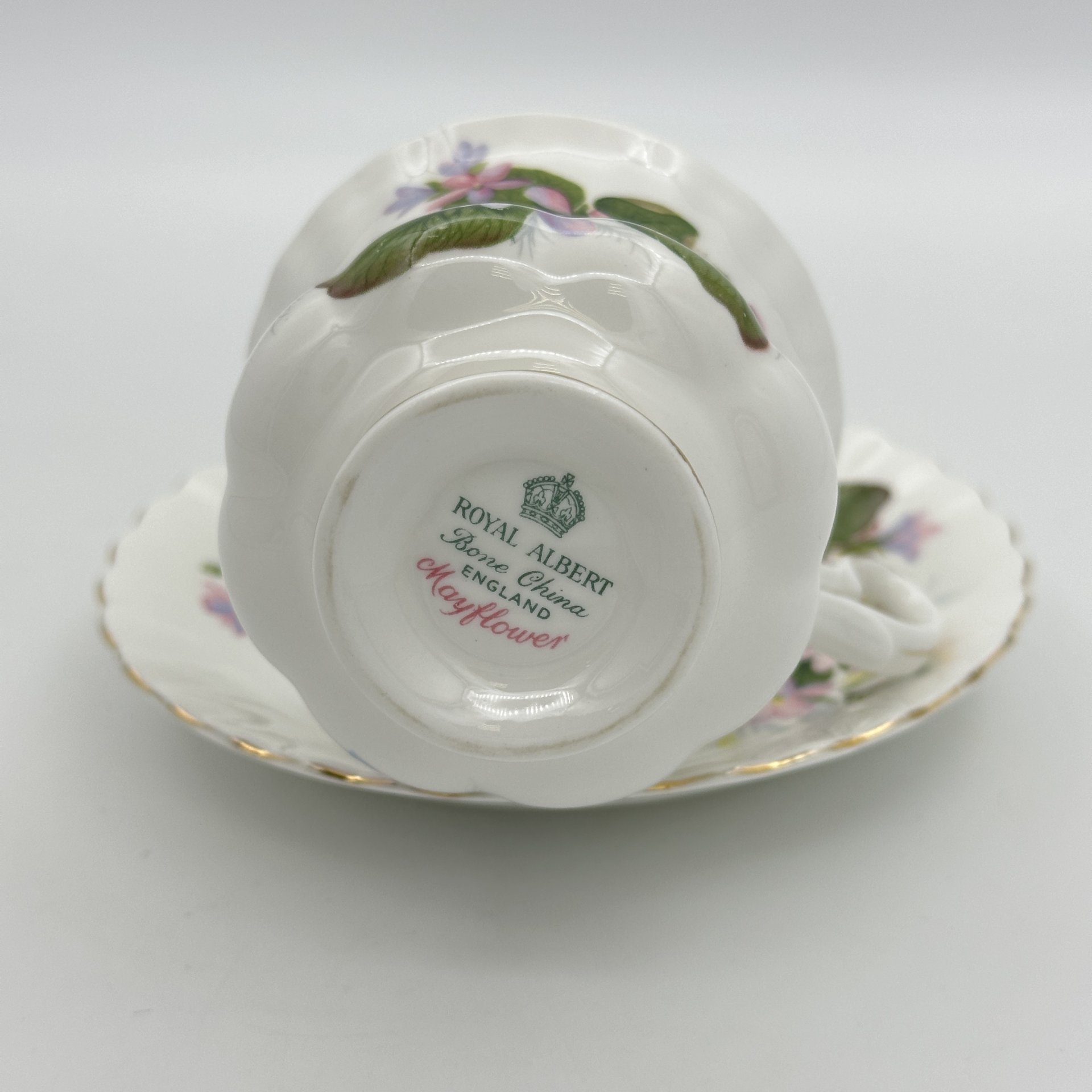 Кофейная пара "May flower" ("Майский цветок"), Royal Albert