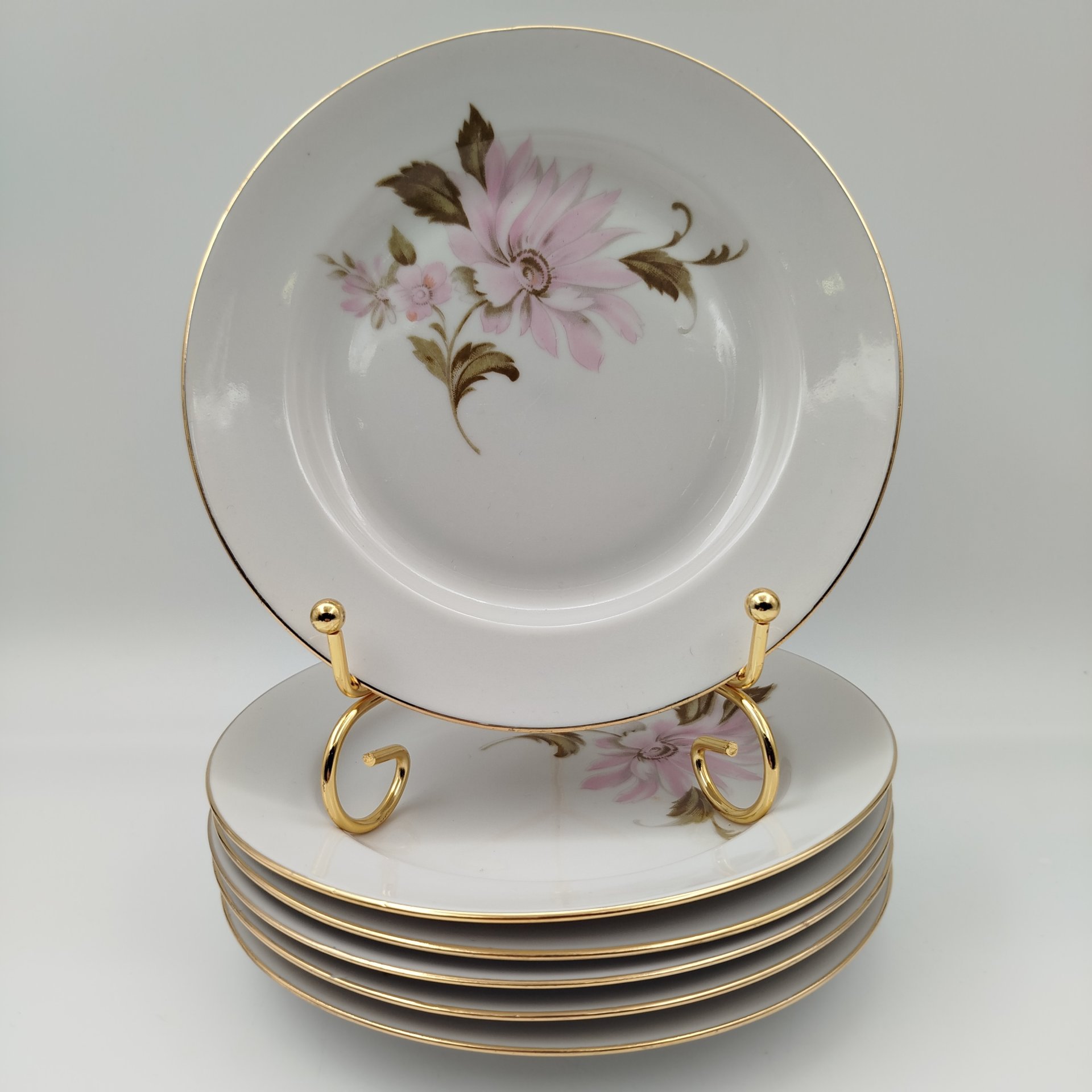 Набор пирожковых (закусочных) тарелок "Астры" на 6 персон, фарфор, деколь, золочение, Дулевский фарфоровый завод (Дулёво), СССР, 1968-1991 гг.