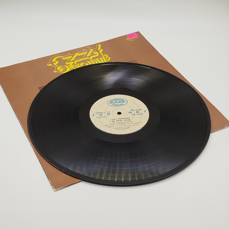 Грампластинка "Оззи Озборн - Не надо больше слез" ("Ozzy Osbourne - No more tears"), LP (Long play), EX (excellent), "АнТроп"