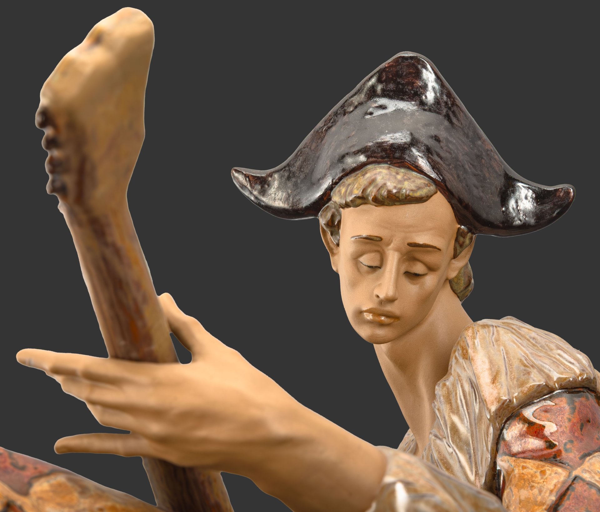 Скульптура "A soft Refrain" [с сертификатом], № модели 986, авторы D. Antonio Ramos, D. Pilar Perez (Д. Антонио Рамос, Д. Пилар Перес), фарфор, роспись, Lladro, Испания, 2003 г.