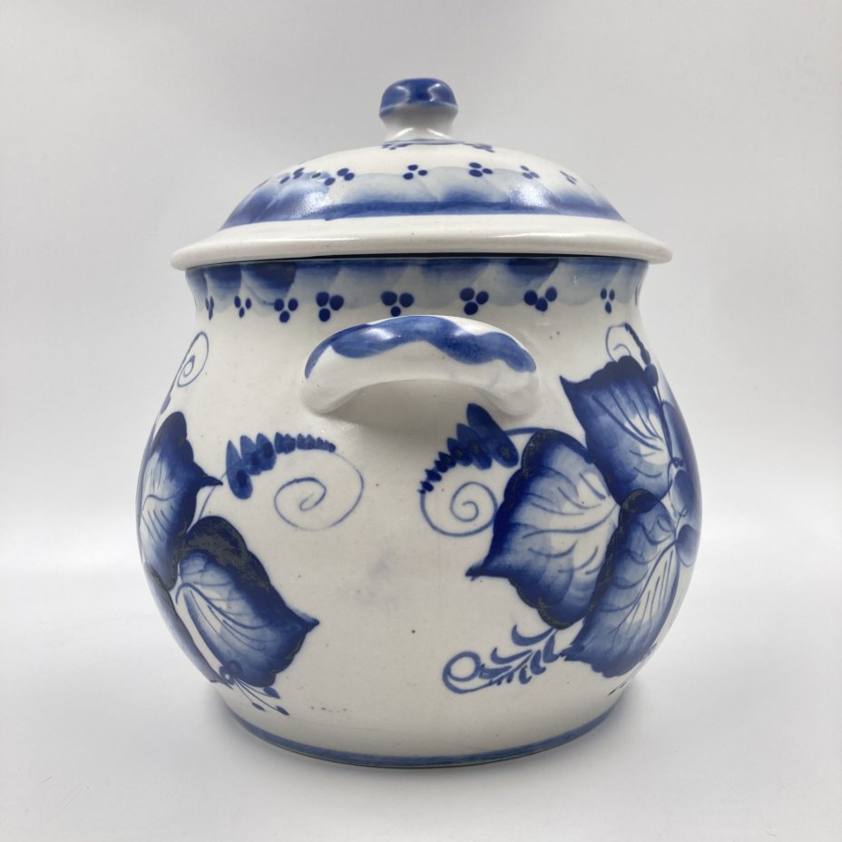 Горшочек с крышкой, фарфор, роспись, Речицкий фарфоровый завод (Гжель), СССР, 1970-1980 гг.