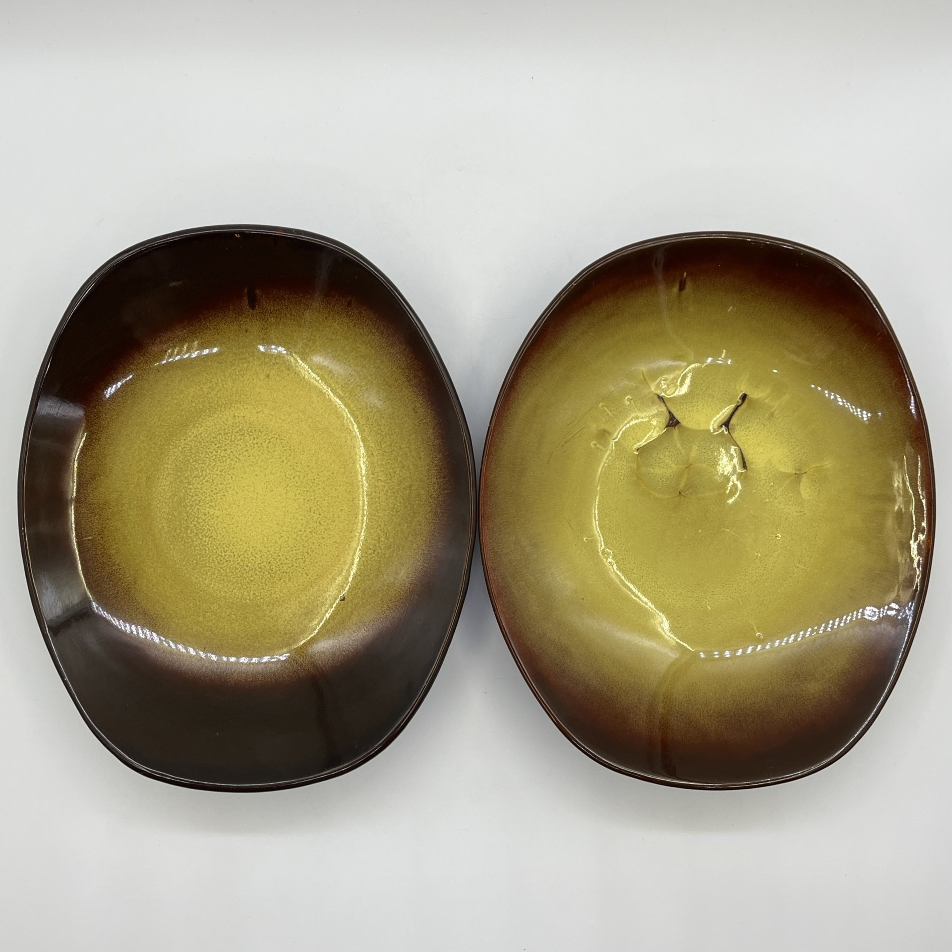 Набор из 2-х сервировочных блюд, фаянс, цветные поливы, СССР, 1970-1990 гг.