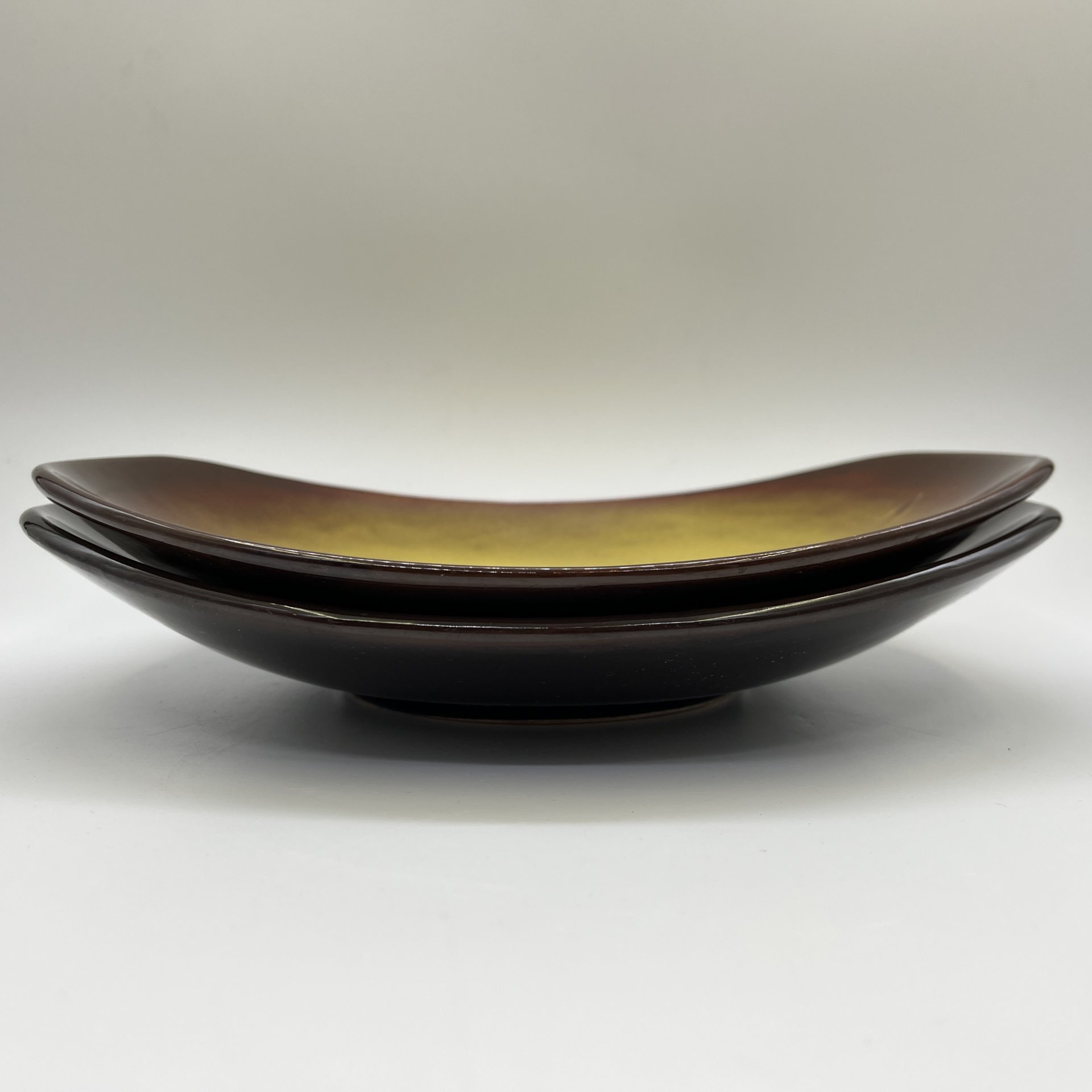 Набор из 2-х сервировочных блюд, фаянс, цветные поливы, СССР, 1970-1990 гг.