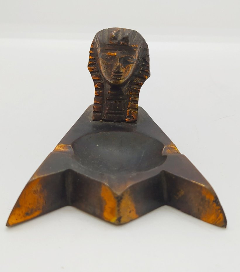 Пепельница "Сфинкс"