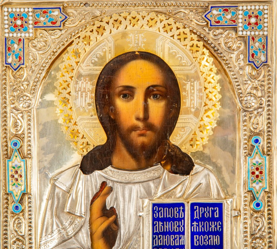 Икона "Господь Вседержитель" в окладе и киоте, мастер-монограммист "И.Е."