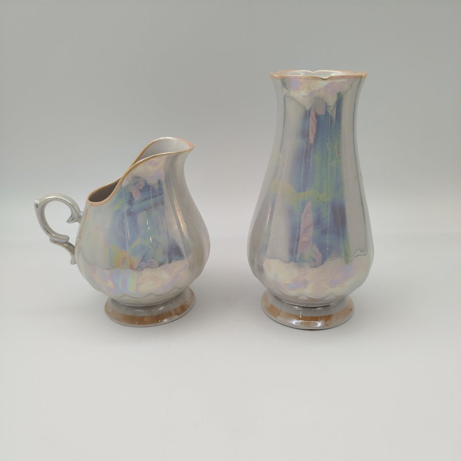 Набор для сервировки (молочник и вазочка) перламутрового оттенка, фарфор, люстр, Октябрьский фарфорово-фаянсовый завод, СССР, 1964-1991 гг.