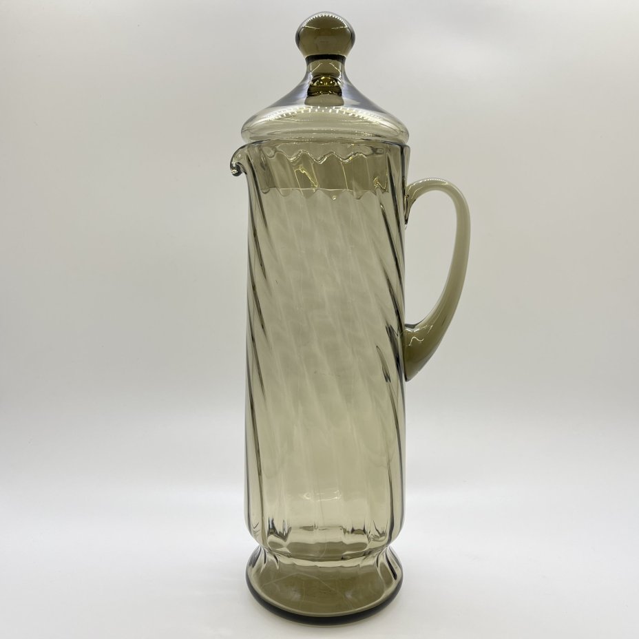Кувшин с крышкой для подачи холодных напитков, цветное стекло, СССР, 1970-1990 гг.