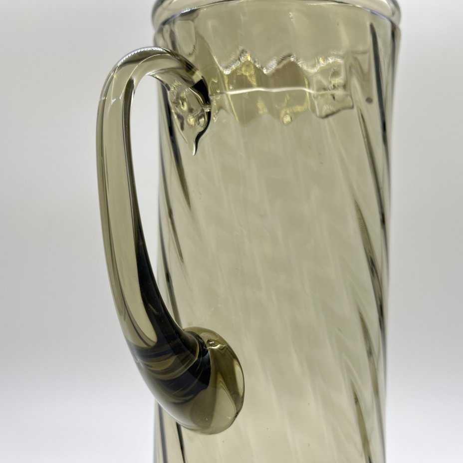 Кувшин с крышкой для подачи холодных напитков, цветное стекло, СССР, 1970-1990 гг.