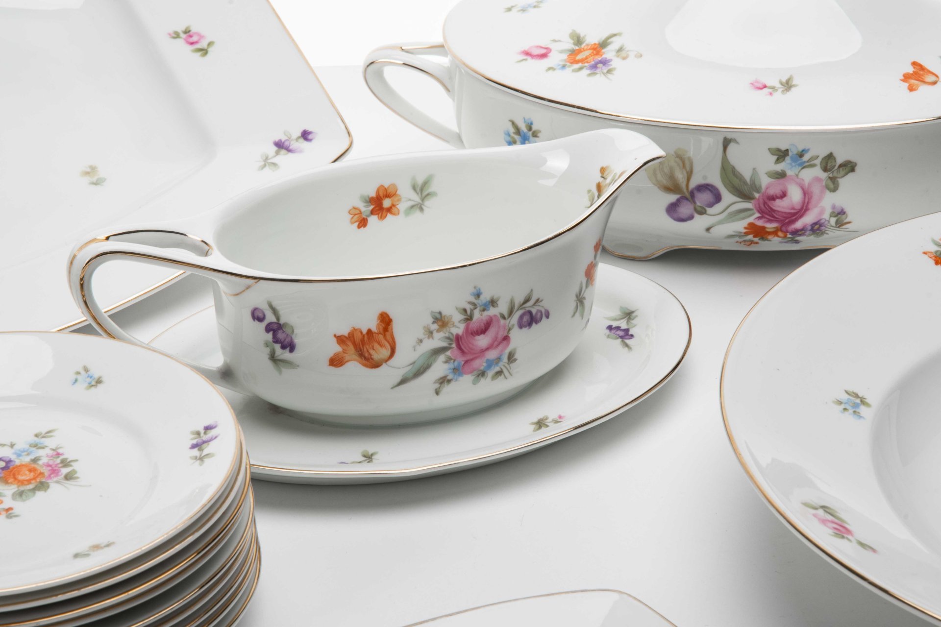 Сервиз столовый "Botticelli" с цветочным декором (45 предметов), Rosenthal (Розенталь)
