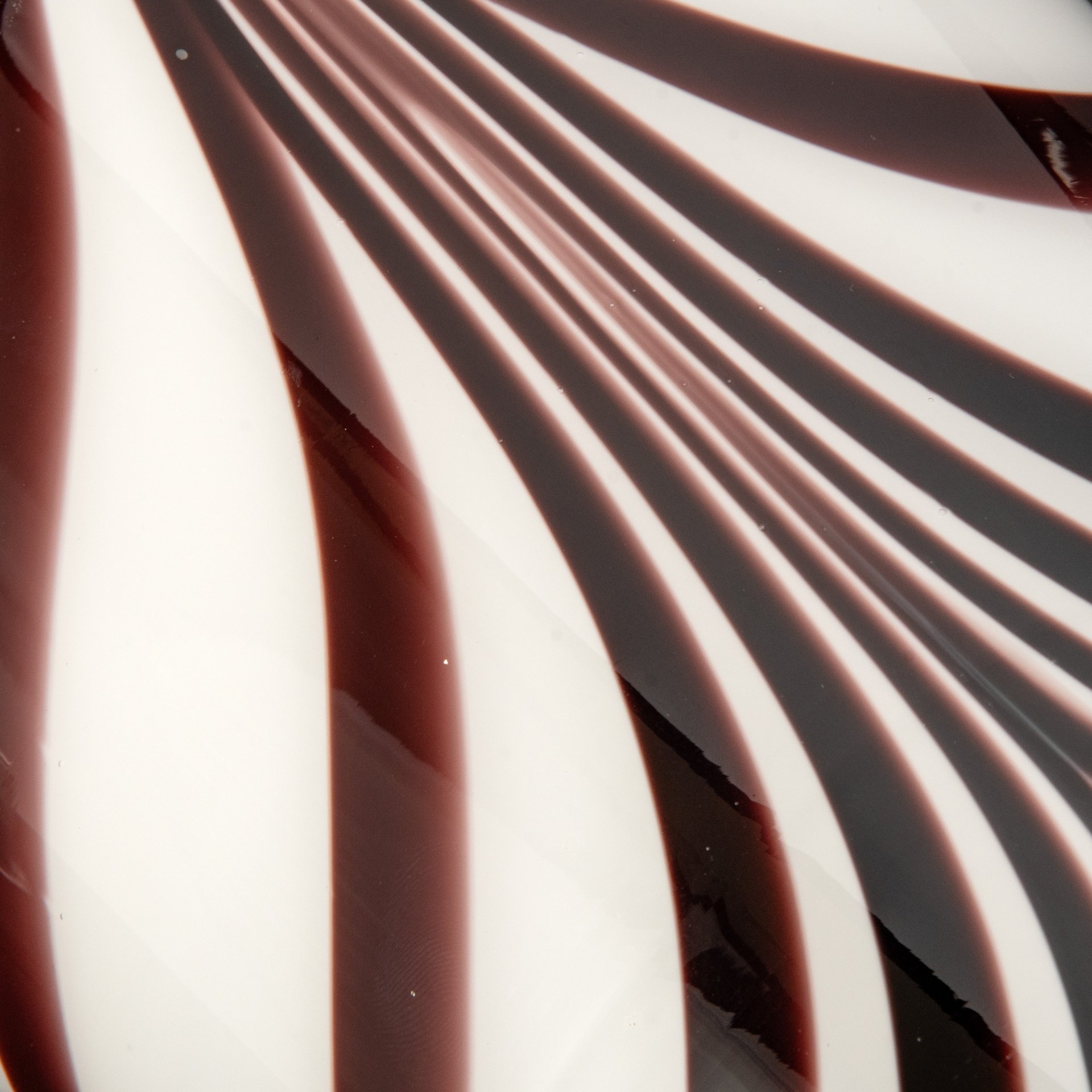 Ваза цилиндрической формы из коллекции Zebra, Loranto Glass