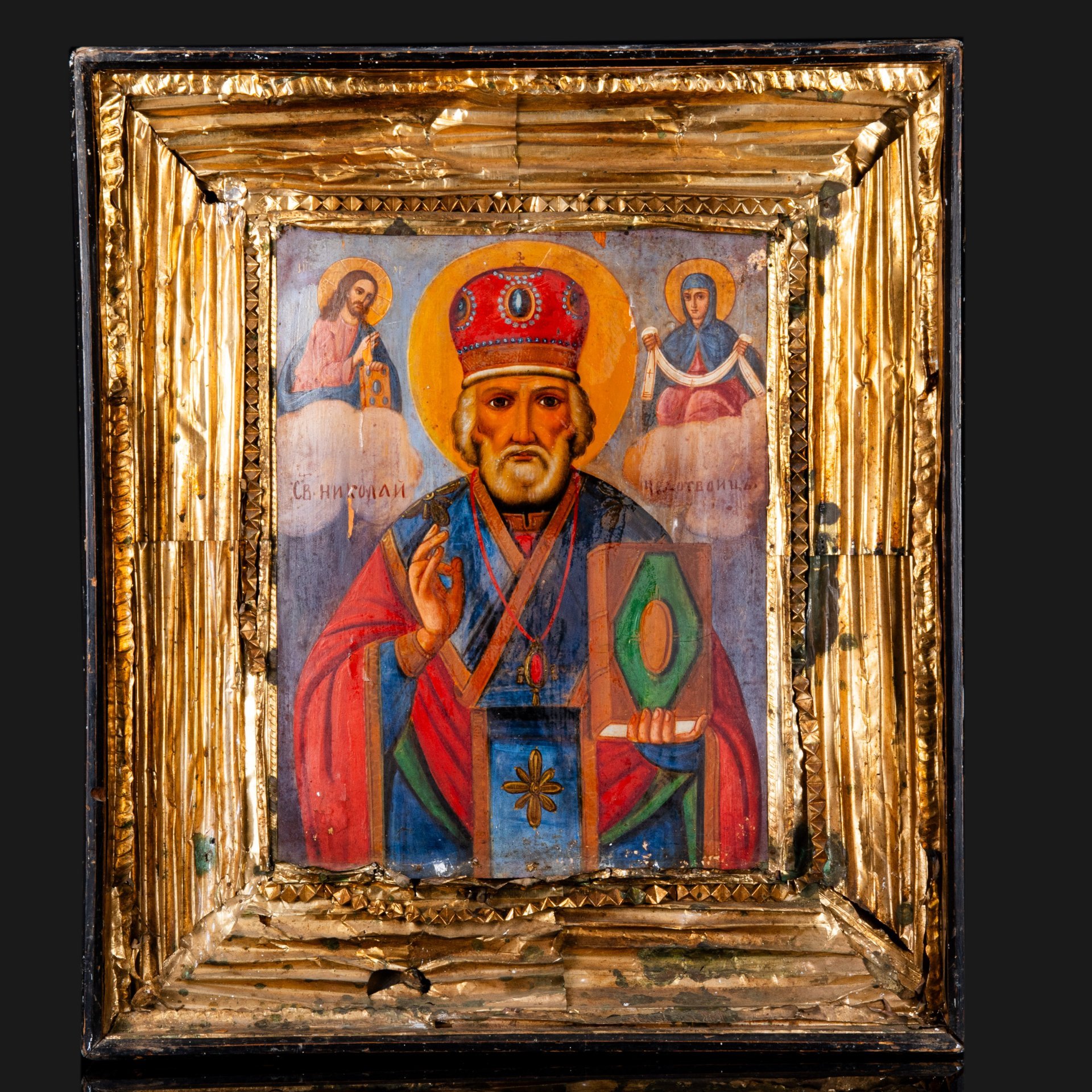 Икона в киоте "Святой Николай Чудотворец" (Никола Зимний), дерево, темпера, фольга