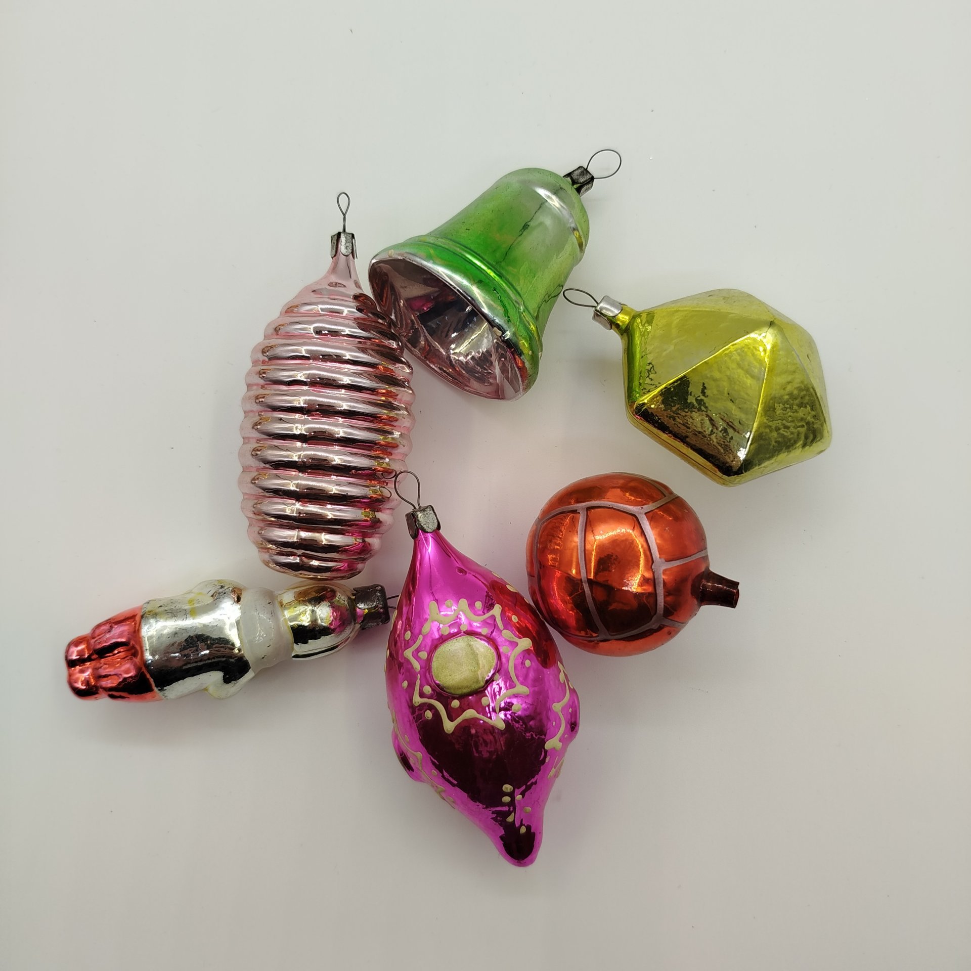 Набор шести елочных игрушек, стекло, металл, роспись, СССР, 1960-1980 гг.