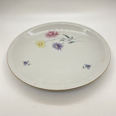 Блюдо сервировочное с цветочным декором