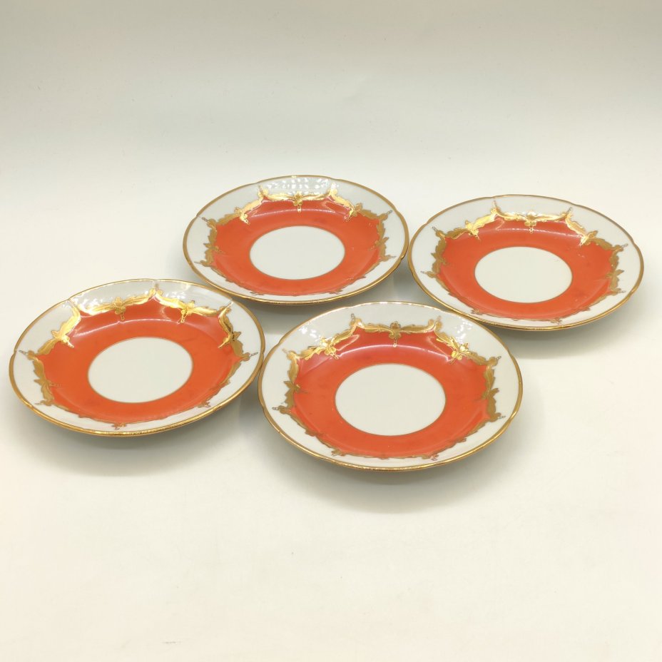 Набор из 4-х блюдец "Красный бутон", фарфор, крытье, золочение, Барановский фарфоровый завод, СССР, 1950-1970 гг.