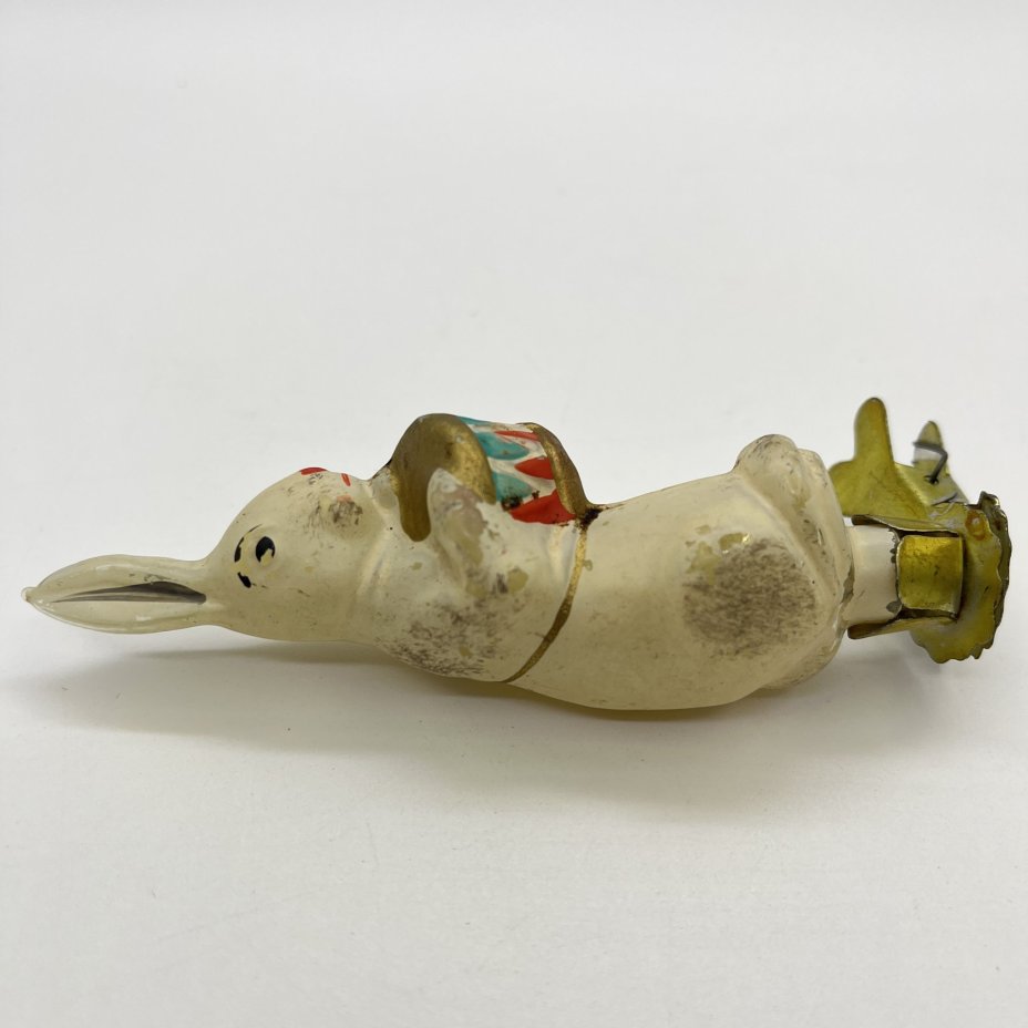 Игрушка елочная на прищепке "Заяц с барабаном"