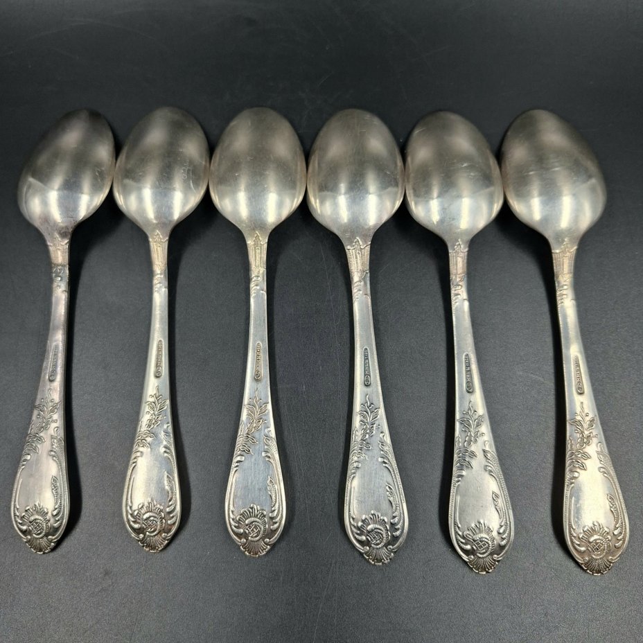 Набор из шести десертных ложек с растительным декором, мНЦ (медь-никель-цинк), Вольнянский завод столовых приборов им. Шевченко (ЗiШ, ЗиШ), СССР, 1960-1990 гг.