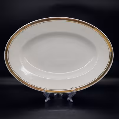Сервировочное блюдо овальной формы, Конаковский фаянсовый завод им. М.И. Калинина (ЗиК Конаково)