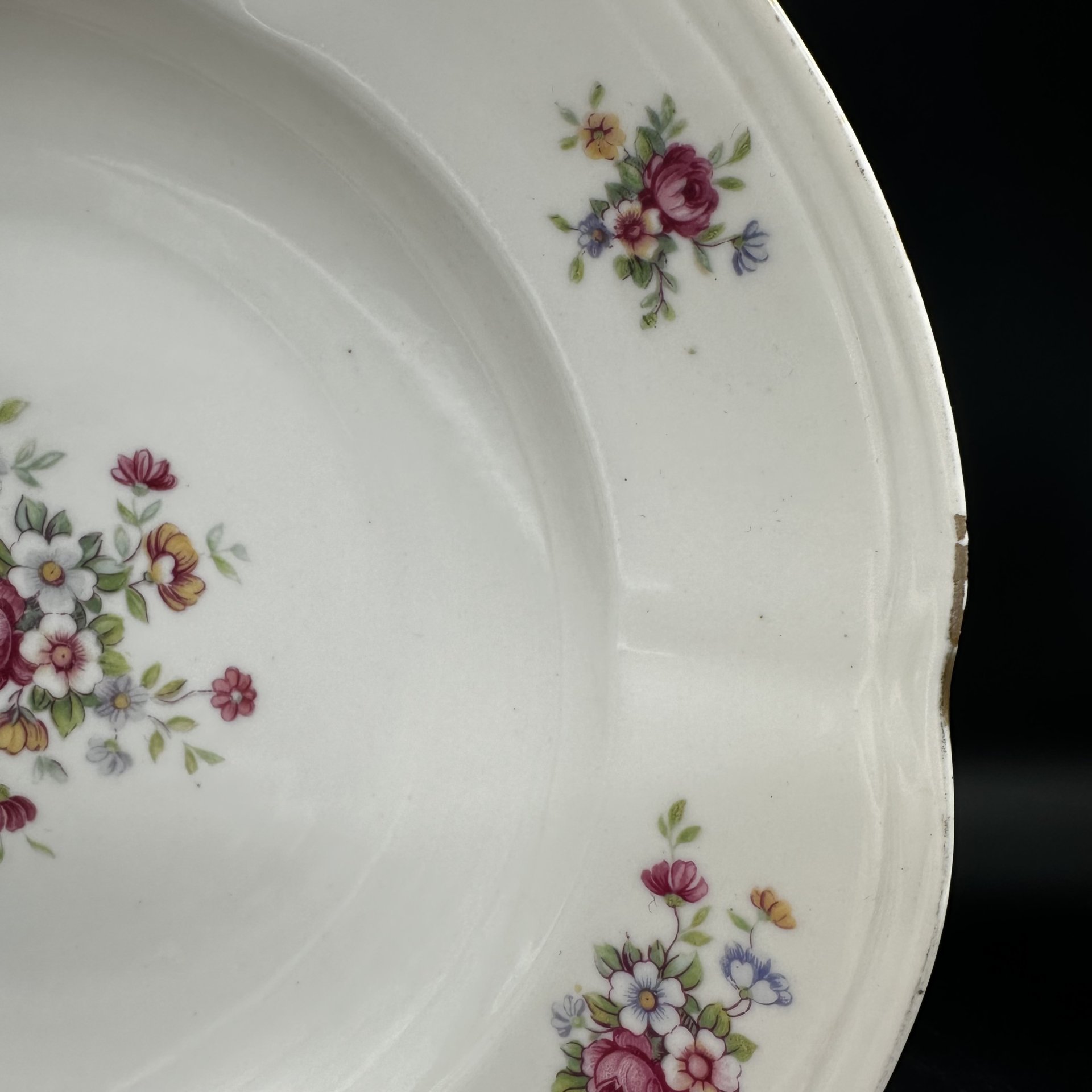 Тарелка с цветочным декором, фарфор, деколь, золочение, Chodziez, Польша, 1980-1990 гг.