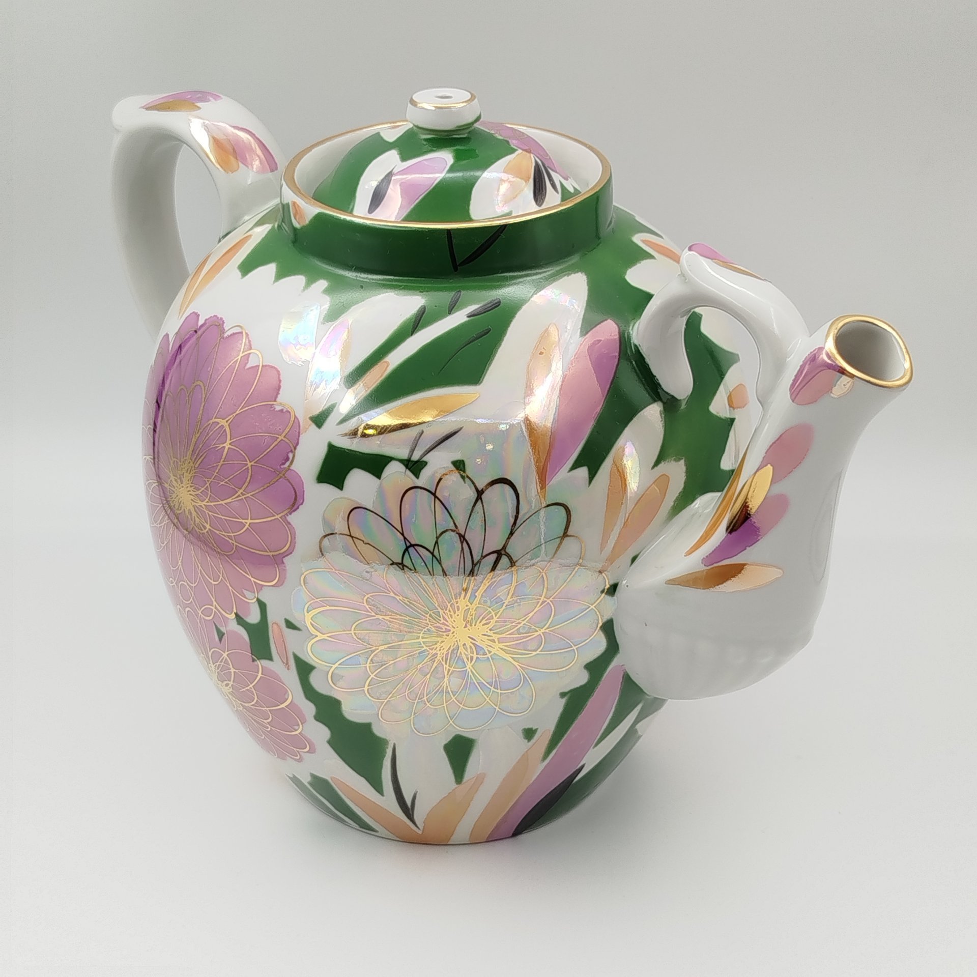 Чайник доливной (трактирный) "Хризантемы" ("Астры"), автор В.К. Яснецов, фарфор, крытье, роспись, люстр, золочение, Дулевский фарфоровый завод (Дулёво), Российская Федерация, 2000 г.