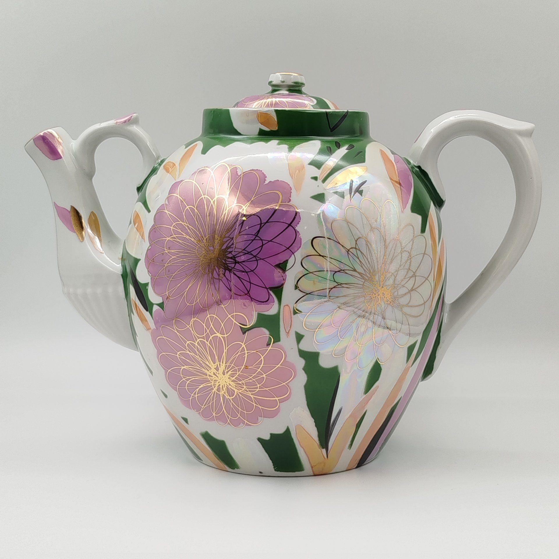 Чайник доливной (трактирный) "Хризантемы" ("Астры"), автор В.К. Яснецов, фарфор, крытье, роспись, люстр, золочение, Дулевский фарфоровый завод (Дулёво), Российская Федерация, 2000 г.