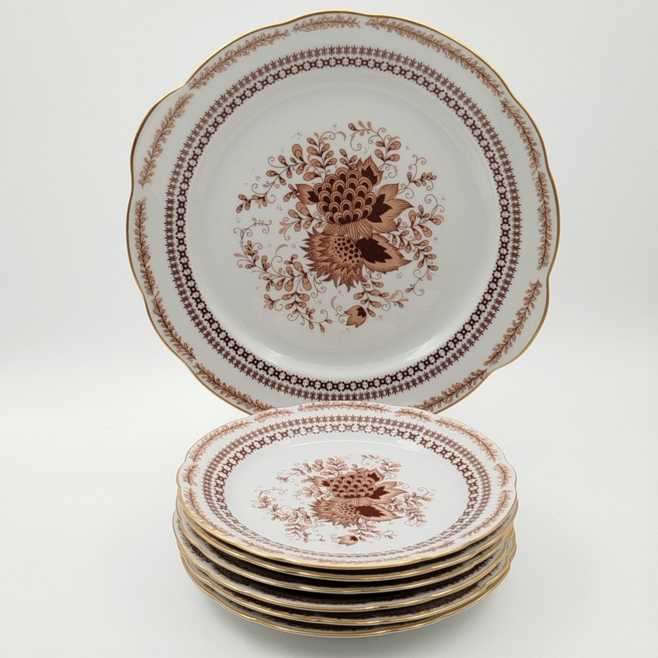 Набор десертных тарелок с блюдом на 6 персон, украшенный цветочным декором, фарфор, деколь, золочение, Kahla, Германия, 1968-1991 гг.