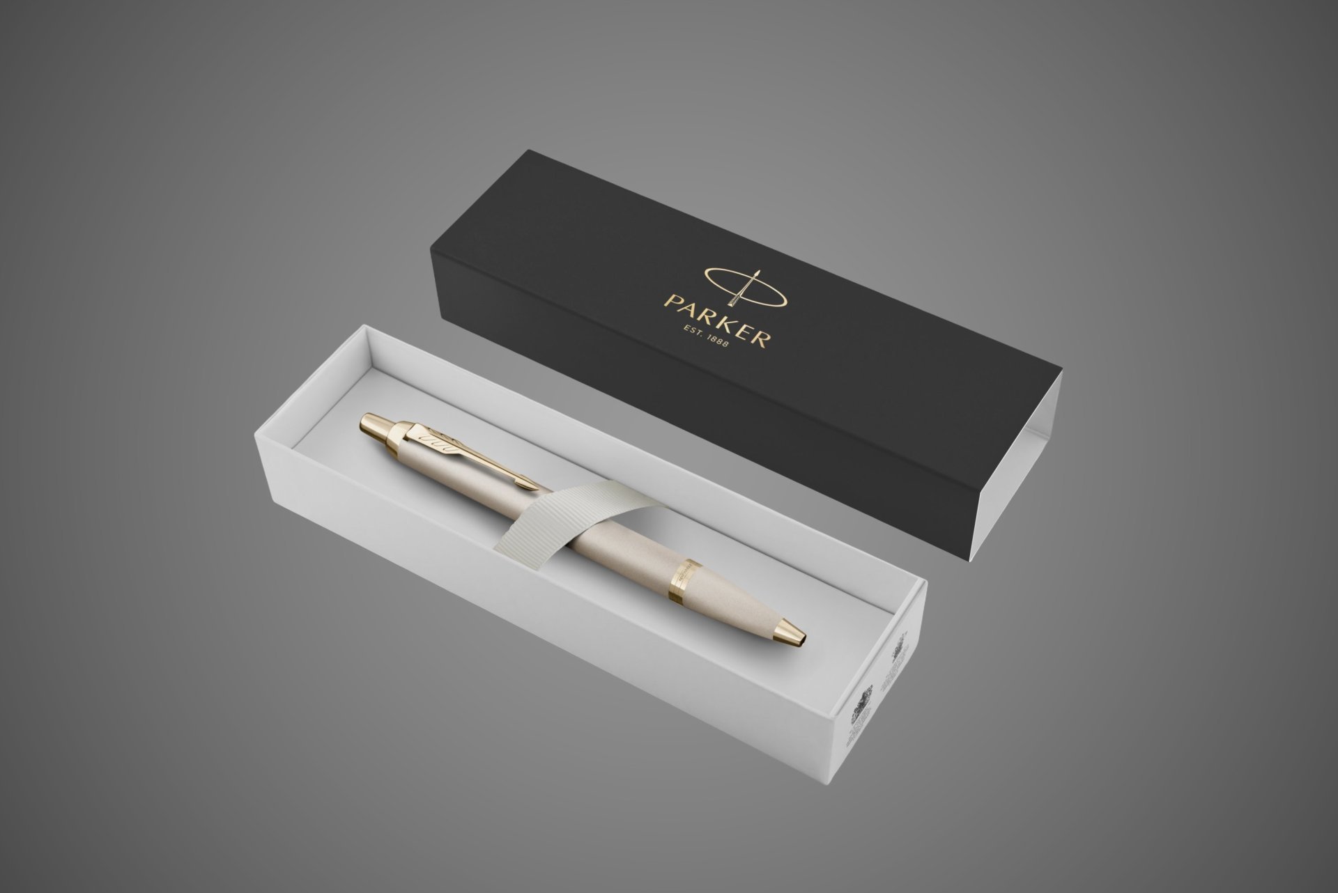 Шариковая ручка Parker IM Professionals Monochrome Champagne, стержень:M, цвет чернил: blue, в подарочной упаковке., Покрытия: PVD-покрытие, лак, латунь, позолота, сталь