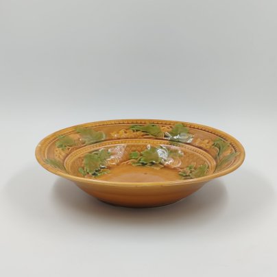 Тарелка суповая с растительным декором, Конаковский фаянсовый завод им. М.И. Калинина (ЗиК Конаково)