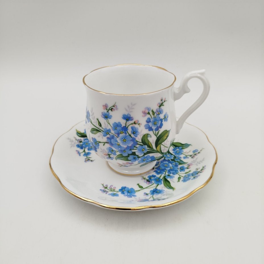 Кофейная пара "Forget-me-not" ("Незабудки"), фарфор, деколь, золочение, Royal Albert, Великобритания, 1950-1970 гг.