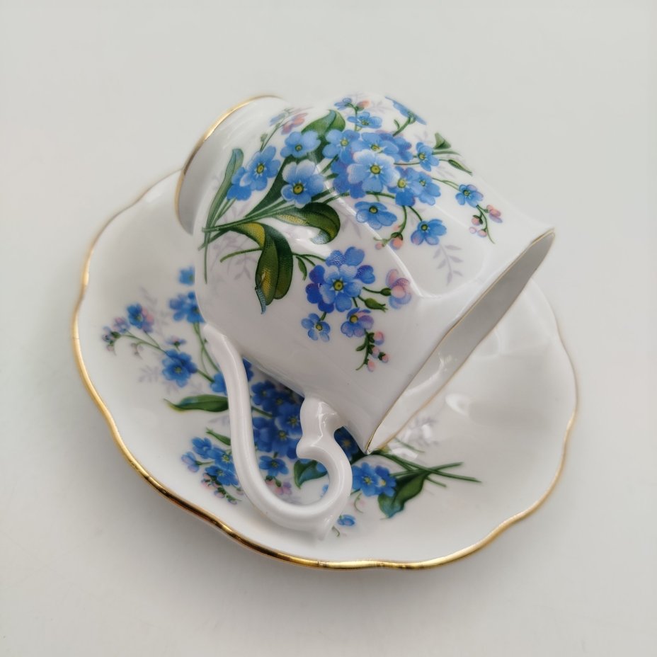 Кофейная пара "Forget-me-not" ("Незабудки"), фарфор, деколь, золочение, Royal Albert, Великобритания, 1950-1970 гг.