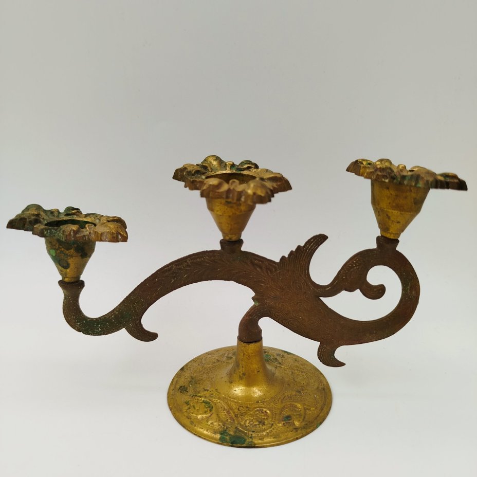 Подсвечник на 3 свечи